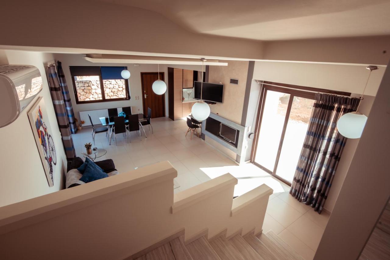 Harmony Deluxe Villa With Sea Mountain View Kambánion Exterior foto