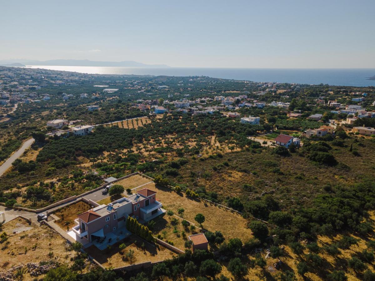 Harmony Deluxe Villa With Sea Mountain View Kambánion Exterior foto